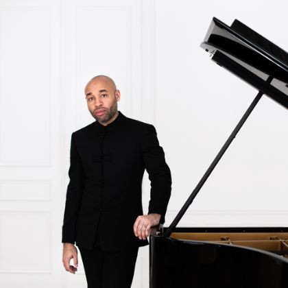 https://spirio-spotlight.steinway.com/spiriocast/2022/06-28-aaron-diehl