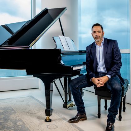 https://spirio-spotlight.steinway.com/spiriocast/2022/05-19-jorge-mejia