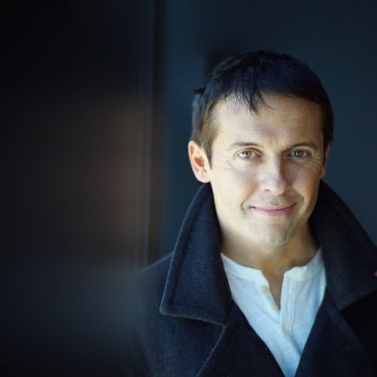 https://spirio-spotlight.steinway.com/zh_CN/spiriocast/2025/simon-mulligan-on-demand