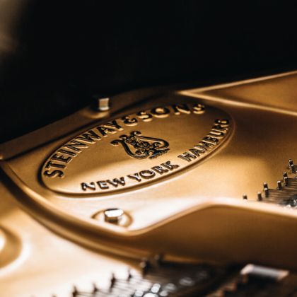 /news/press-releases/steinway-announces-acquisition-of-the-louis-renner-company