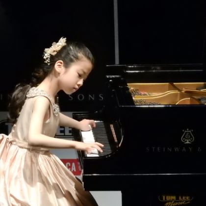 /news/press-releases/steinway-announces-2018-junior-piano-competition-winners