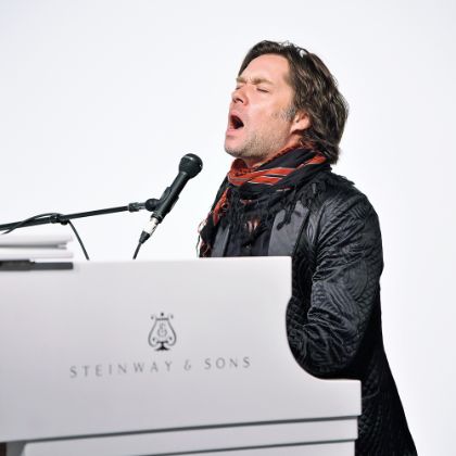 /news/features/the-throwback-rufus-wainwright