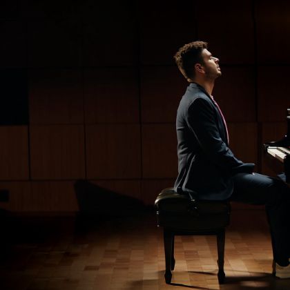 https://spirio-spotlight.steinway.com/zh_CN/spiriocast/2025/8-5-25-kristhyan-benitez