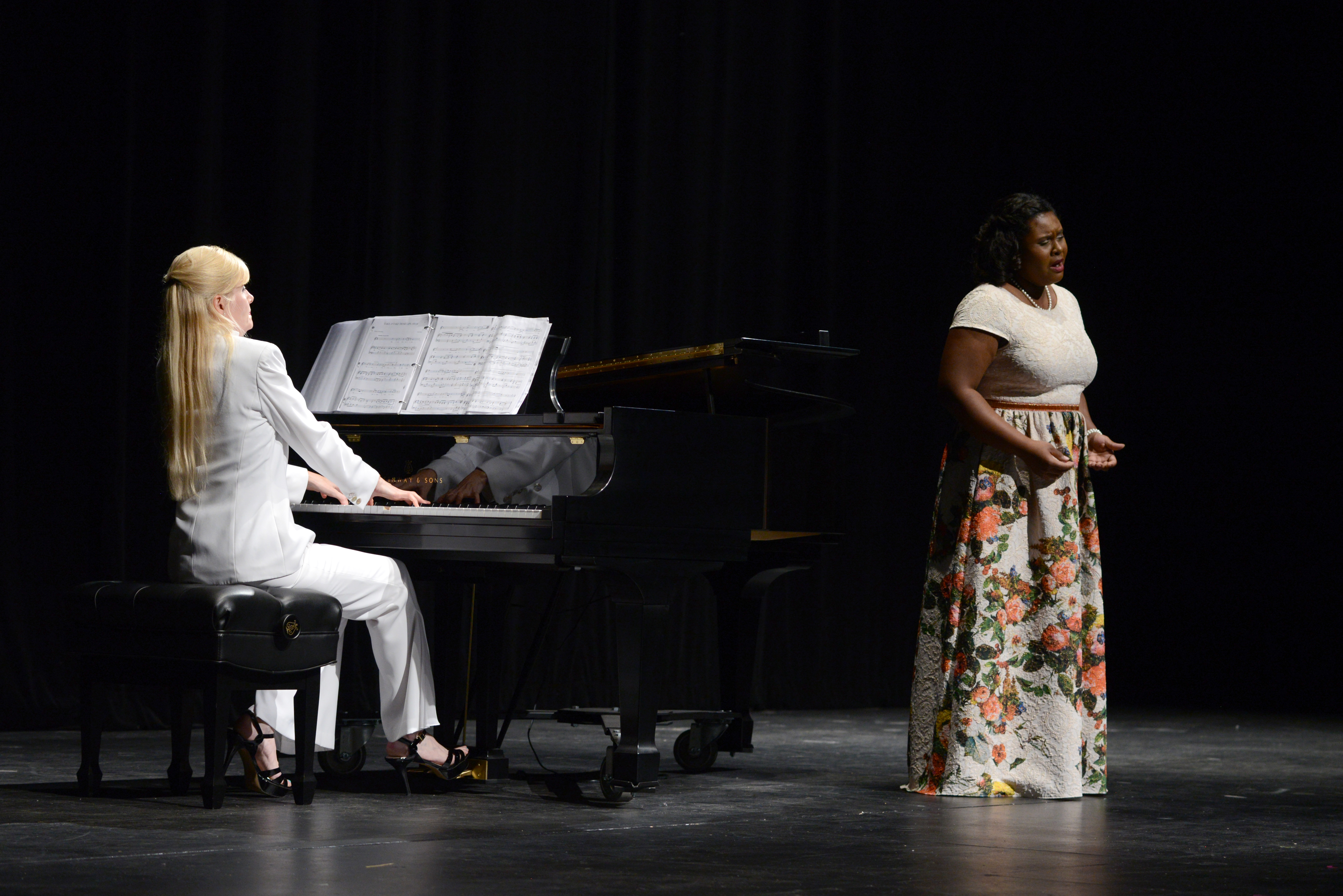 Lindsey Reynolds gives her senior recital, accompanied by Anne Sumich.